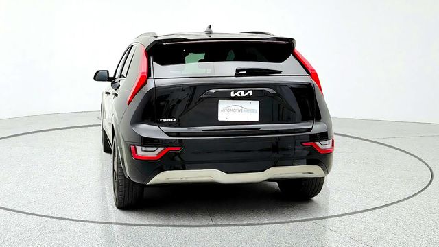 2024 Kia Niro EV Wave w/ Preserve Pkg, Heat Pump & Heated Rear Seats - 23102055 - 5