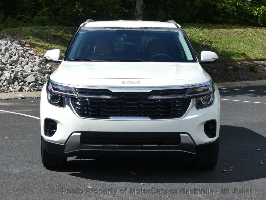 2024 Kia Seltos EX photo 4