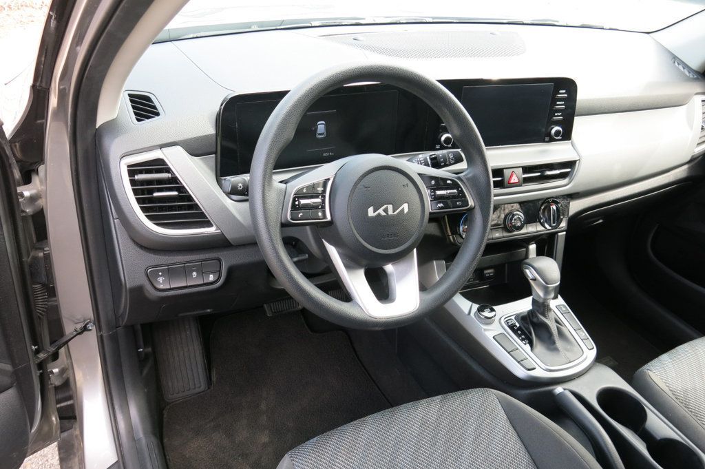 2024 Kia Seltos LX IVT AWD - 23025719 - 10