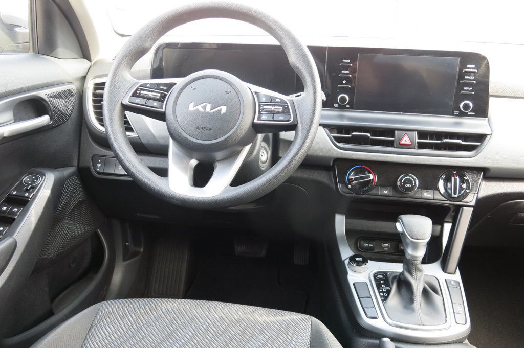 2024 Kia Seltos LX IVT AWD - 23025719 - 19