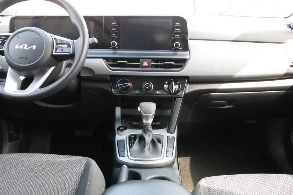 2024 Kia Seltos LX IVT AWD - 23025719 - 21