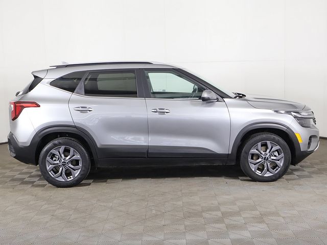 2024 Kia Seltos S IVT AWD - 23088375 - 17