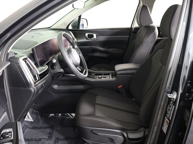 2024 Kia Sorento LX FWD - 23066510 - 28