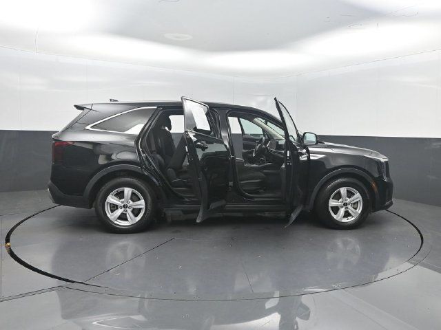 2024 Kia Sorento LX FWD - 23074767 - 30