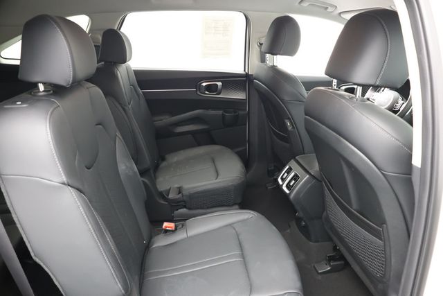 2024 Kia Sorento Hybrid EX AWD - 22937482 - 18