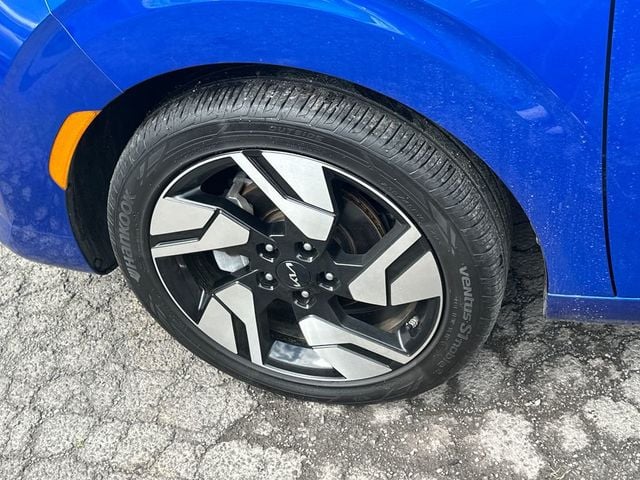 2024 Kia Soul GT-Line - 22977627 - 11