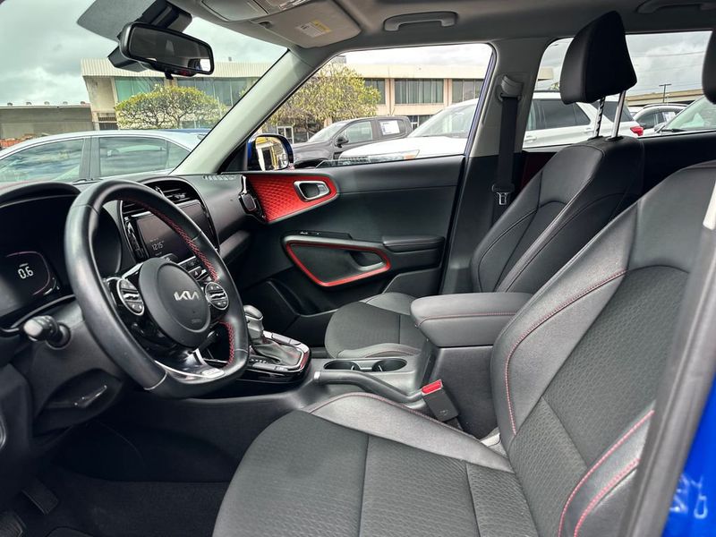 2024 Kia Soul GT-Line - 22977627 - 12