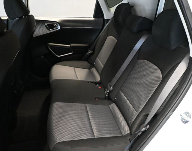 2024 Kia Soul LX - 23073189 - 16