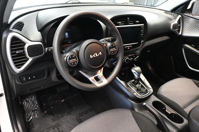 2024 Kia Soul LX - 23073189 - 8