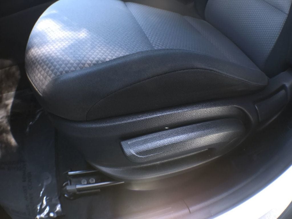 Kia Soul LX photo 13