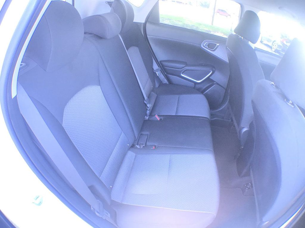 2024 Kia Soul LX photo 20