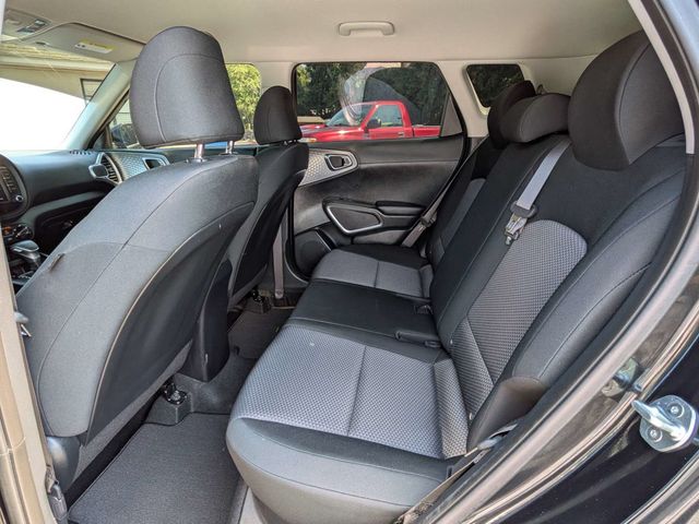 2024 Kia Soul LX IVT - 23068360 - 13