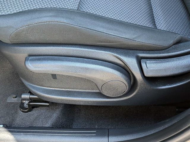 2024 Kia Soul LX IVT - 23068360 - 19