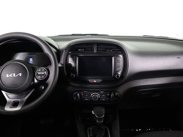 2024 Kia Soul LX IVT - 22958630 - 38