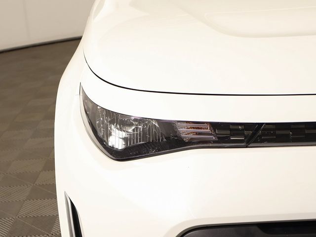 2024 Kia Soul LX IVT - 22961752 - 11