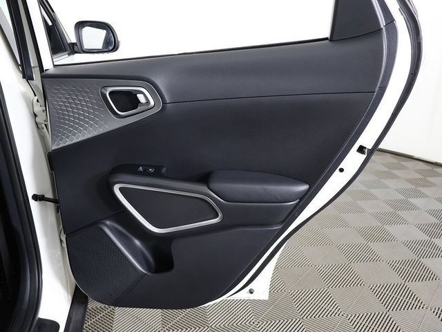 2024 Kia Soul LX IVT - 22961752 - 23