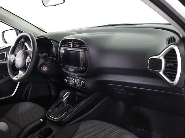 2024 Kia Soul LX IVT - 22961752 - 25