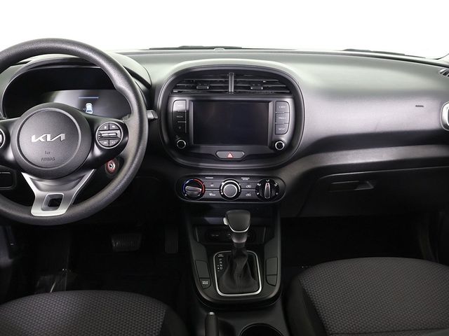 2024 Kia Soul LX IVT - 22961752 - 32