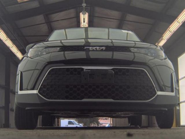 2024 Kia Soul LX IVT - 22984619 - 2