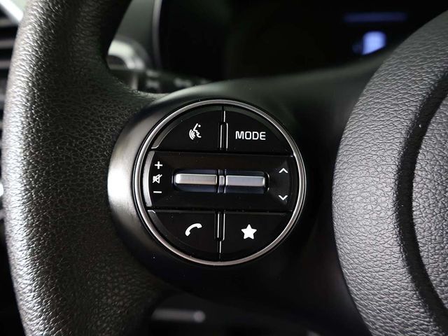 2024 Kia Soul LX IVT - 22984619 - 35