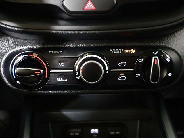 2024 Kia Soul LX IVT - 22984619 - 42