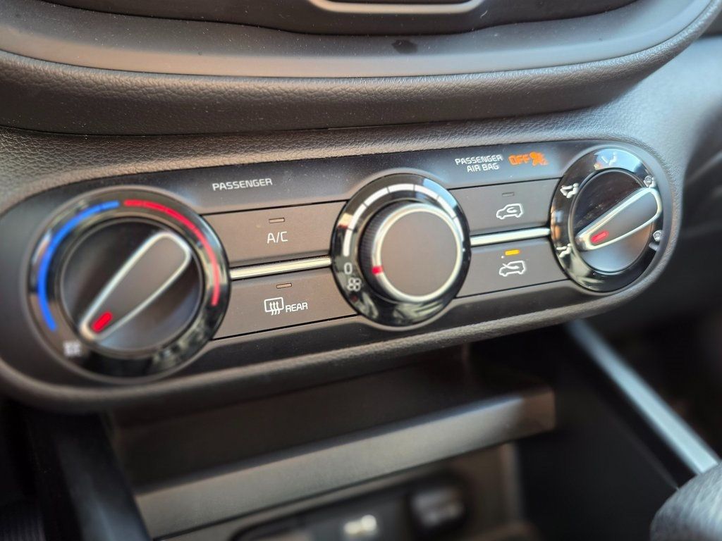 2024 Kia Soul LX IVT - 22983100 - 10