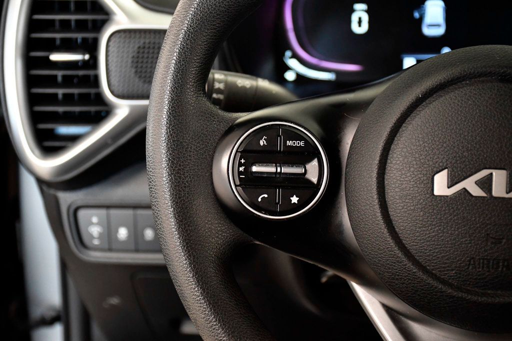 2024 Kia Soul LX IVT - 23018209 - 20