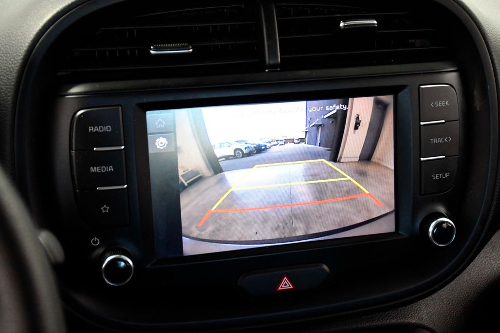 2024 Kia Soul LX IVT - 23018209 - 26