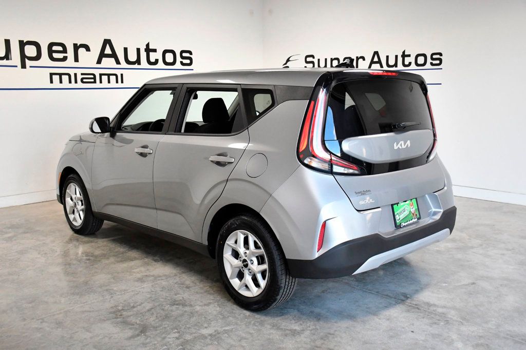 2024 Kia Soul LX IVT - 23018209 - 5
