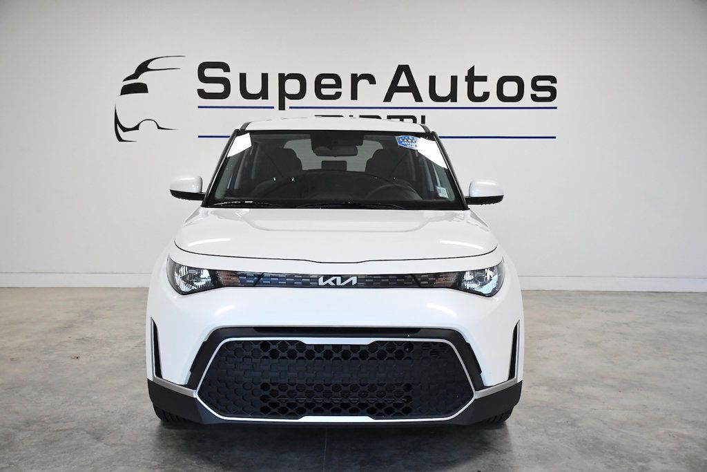 2024 Kia Soul LX IVT - 23043073 - 1