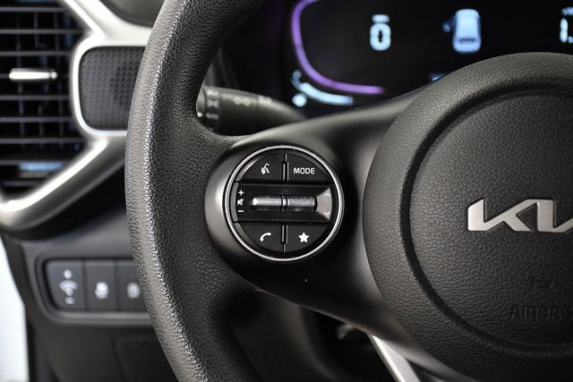 2024 Kia Soul LX IVT - 23043073 - 20