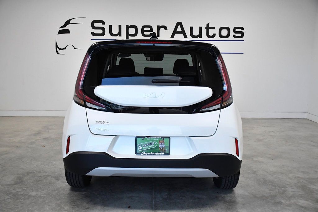2024 Kia Soul LX IVT - 23043073 - 4