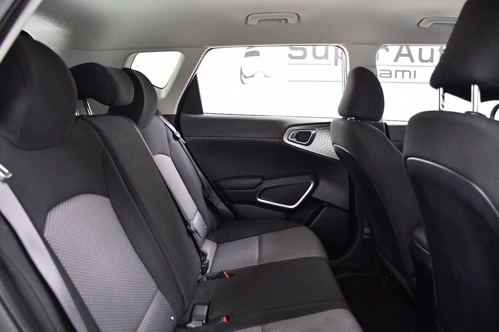 2024 Kia Soul LX IVT - 23068796 - 13