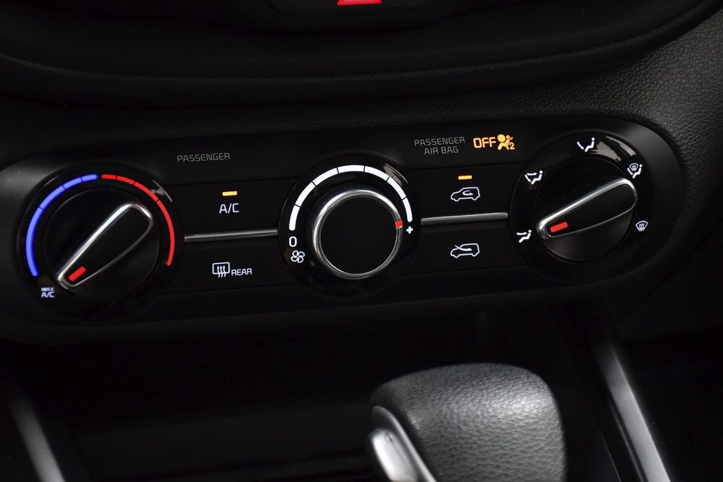 2024 Kia Soul LX IVT - 23068796 - 25
