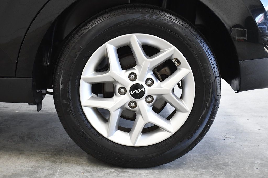 2024 Kia Soul LX IVT - 23099013 - 11