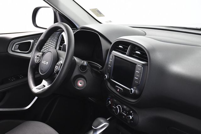 2024 Kia Soul LX IVT - 23099013 - 16