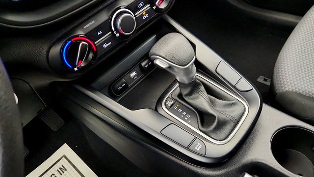 2024 Kia Soul LX IVT with Technology Package - 23016513 - 14