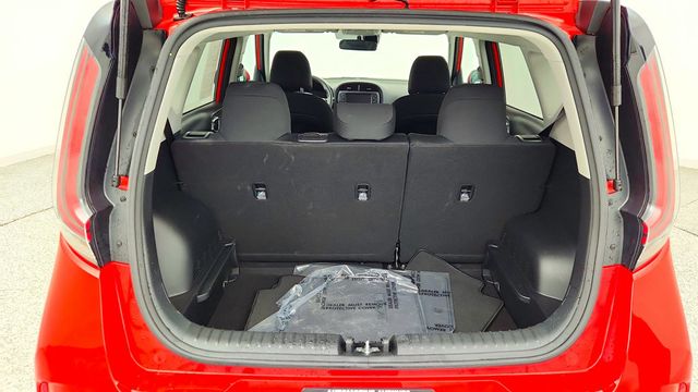 2024 Kia Soul LX IVT with Technology Package - 23016513 - 18