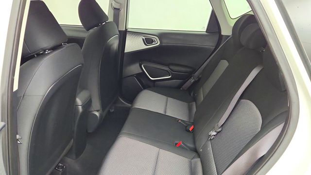 2024 Kia Soul LX IVT w/ Technology Package - 23088132 - 18