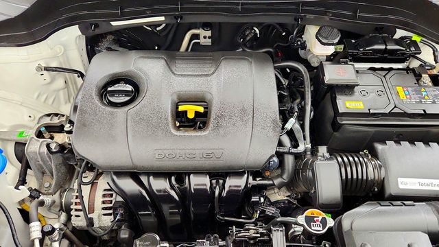 2024 Kia Soul LX IVT w/ Technology Package - 23088132 - 24