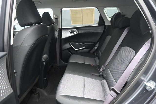 2024 Kia Soul S IVT - 23080139 - 12