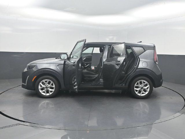 2024 Kia Soul S IVT - 23080139 - 33