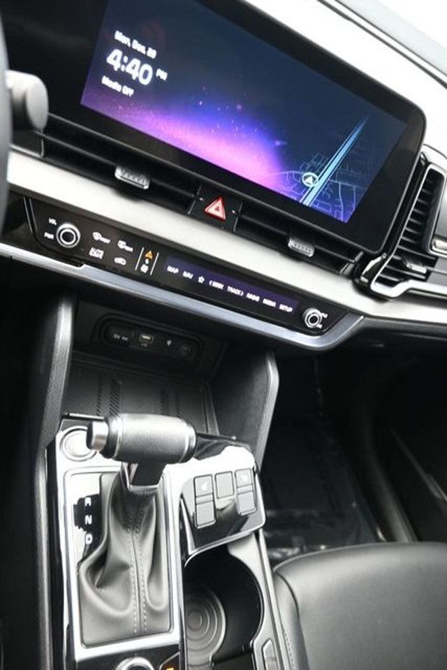 2024 Kia Sportage EX FWD - 23003449 - 23