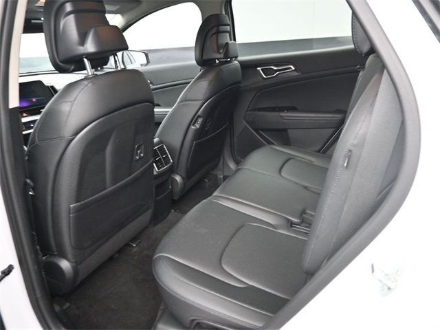 2024 Kia Sportage EX FWD - 22963542 - 12