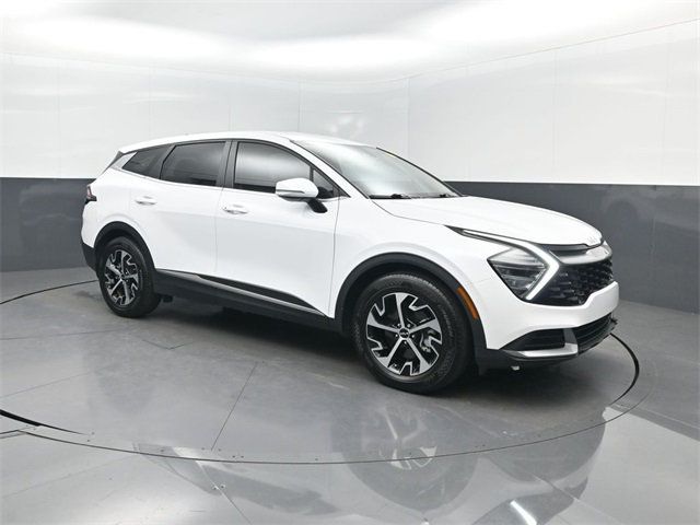 2024 Kia Sportage EX FWD - 22963542 - 35