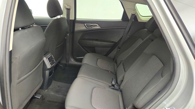 2024 Kia Sportage LX FWD - 23014276 - 17