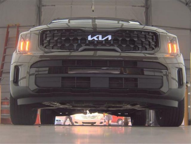2024 Kia Telluride EX X-Line AWD - 23045594 - 3