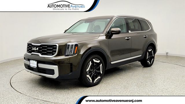 2024 Kia Telluride S AWD w/ Sunroof Package - 23039988 - 0