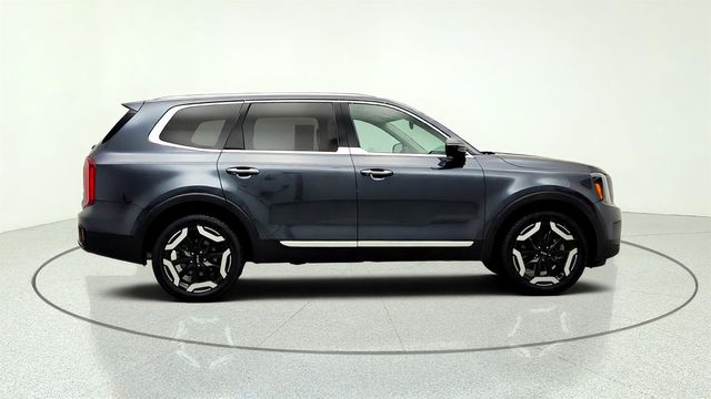 2024 Kia Telluride S FWD w/ Power Sunroof Package - 23069056 - 3