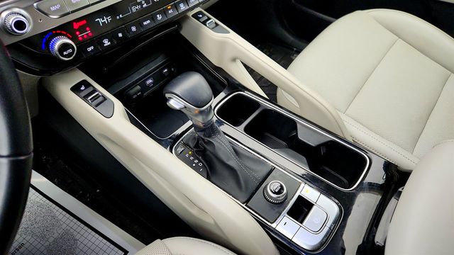 2024 Kia Telluride S with Sunroof Package - 22975559 - 15